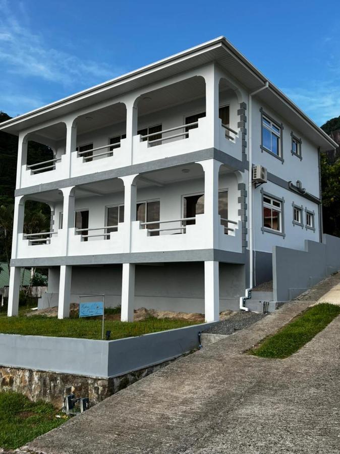 Western Ocean Breeze Self Catering Victoria Exterior foto