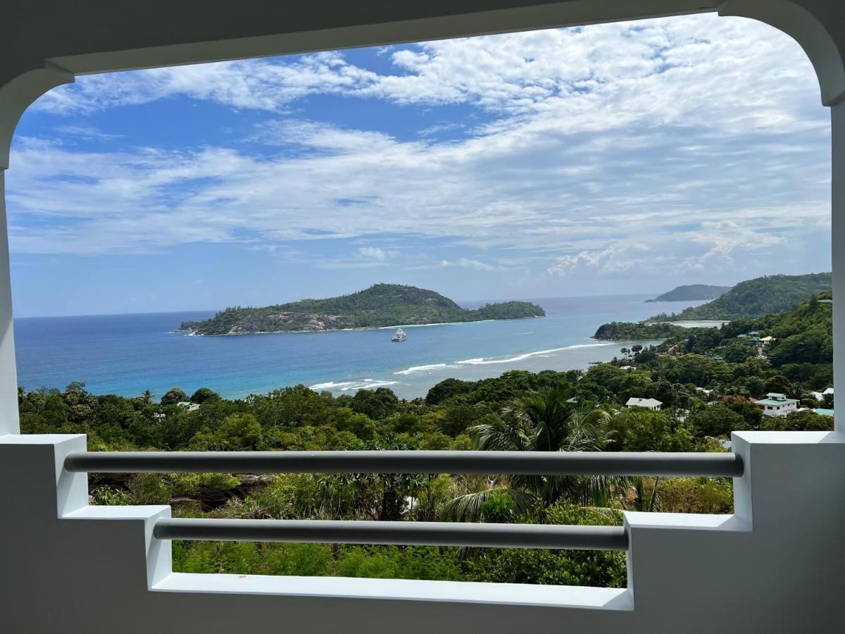 Western Ocean Breeze Self Catering Victoria Exterior foto