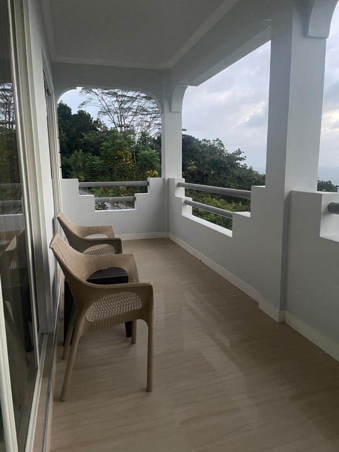 Western Ocean Breeze Self Catering Victoria Exterior foto